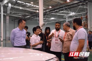 點(diǎn)贊 湖南智造 中非經(jīng)貿(mào)博覽會(huì)代表團(tuán)走進(jìn)獵豹汽車(chē)長(zhǎng)沙廠(chǎng)