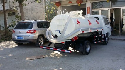 順河回族區(qū)農(nóng)用四輪吸糞車 多利卡助力綠色農(nóng)業(yè)發(fā)展